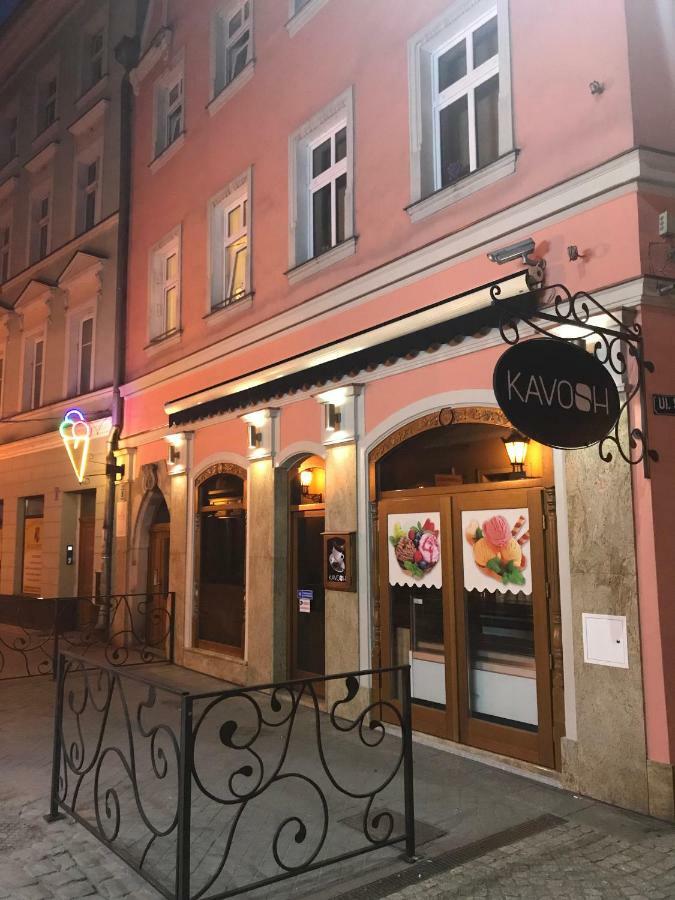 Willa Przy Czarnej Bramie Kłodzko Esterno foto