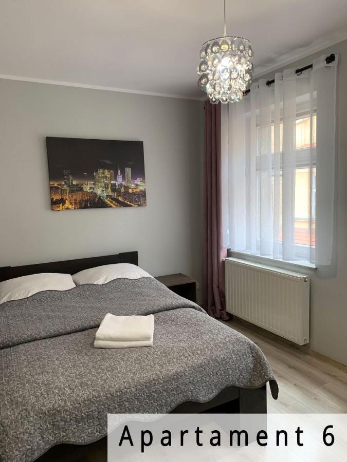 Willa Przy Czarnej Bramie Kłodzko Esterno foto